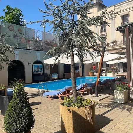 Aparthotel Arcada *