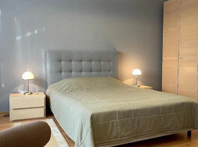 阿卡达公寓酒店 敖德萨