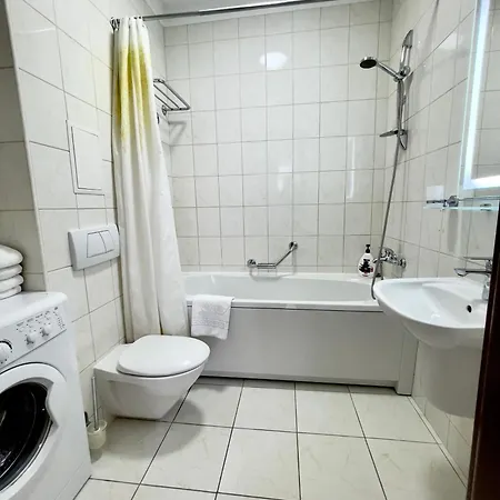 アパートホテル Arcada